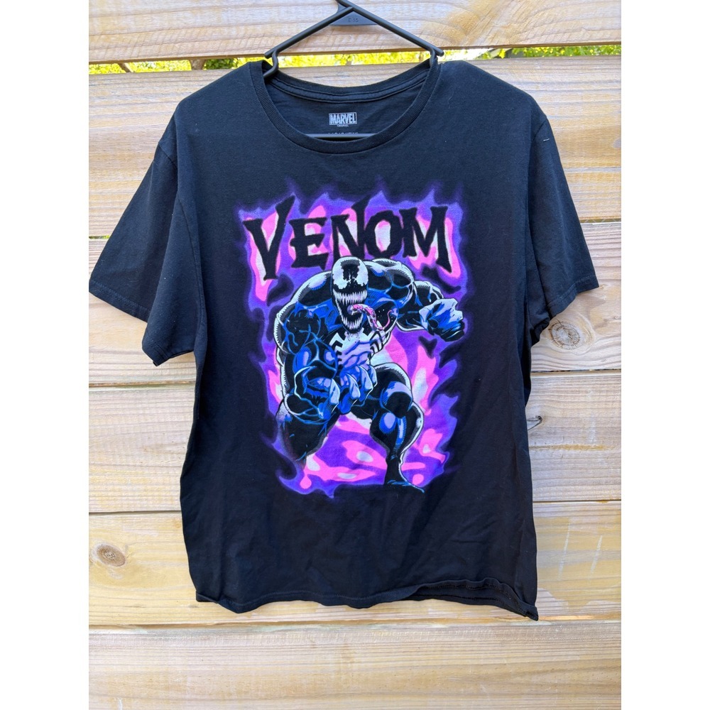 Marvel Venom Graphic T-Shirt Mens Large Black Purple Pink Flame Crew Neck Cotton